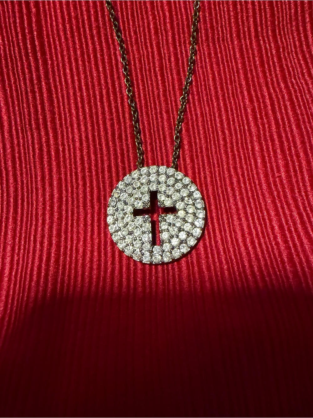 Park Lane Red Carpet Crystal Cross Pendant Necklace New Retired